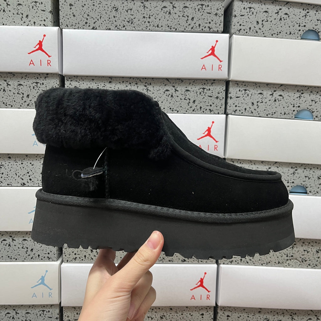 UGG Funkete Boot – Black | Style 2551 | EU 35–40