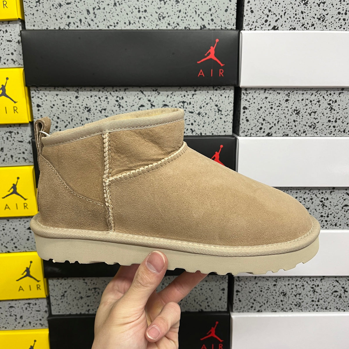 UGG Classic Mini Boot – Sand | Style W1116109 | EU 35–44