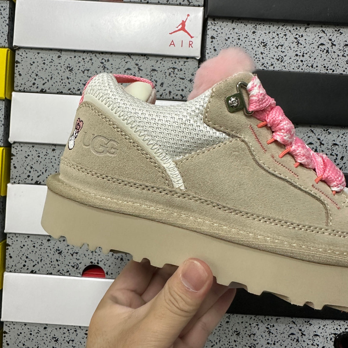 UGG Mellow Low-Top Sneaker – White/Pink | Style 4032 | EU 35–40