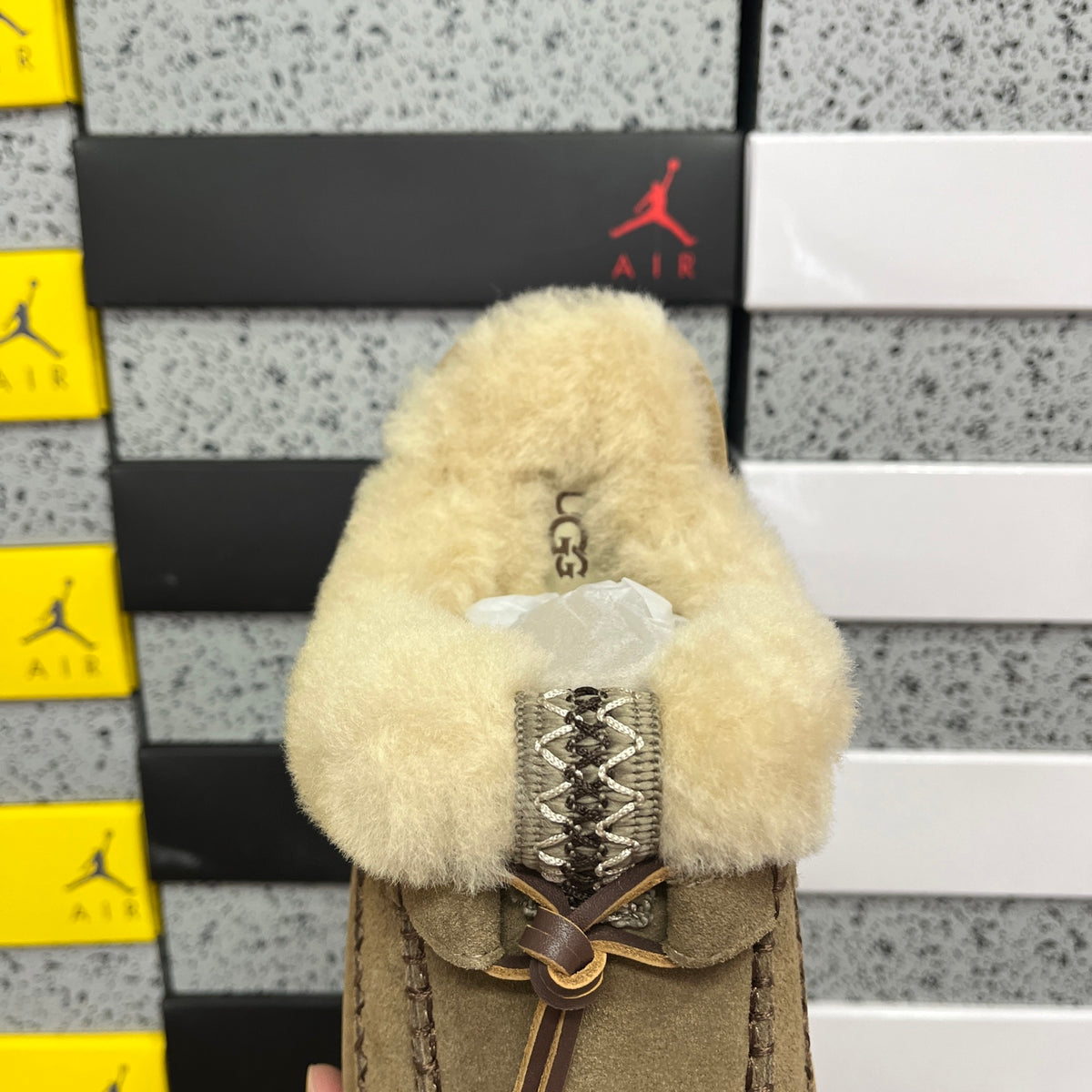 UGG Alpine Slipper – Walnut | Style W1158260 | EU 35–40