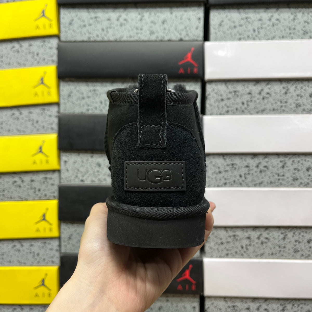 UGG Classic Ultra Mini Boot – Black | Style 1116109 | Sizes 35–40