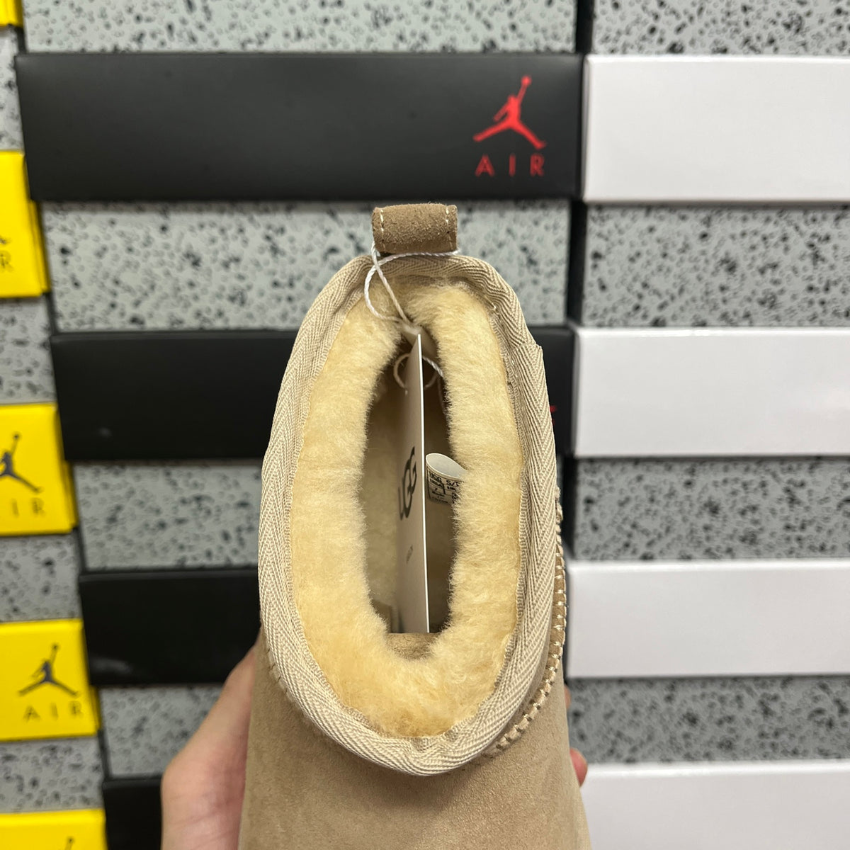 UGG Classic Mini Boot – Sand | Style W1116109 | EU 35–44