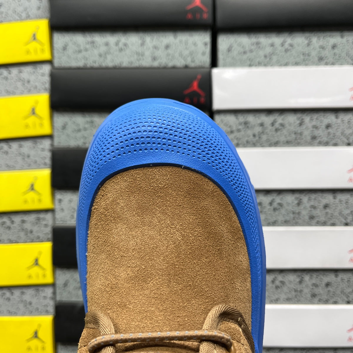 UGG Neumel Lace-Up Boot – Tan & Blue | Style 1113991 | Sizes 35–45