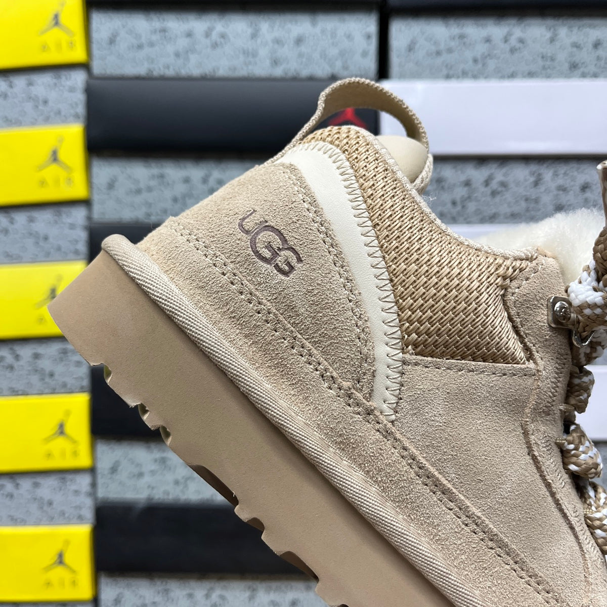 UGG Lowmel Lace-Up Sneaker – Sand | Style 1144032 | Sizes 35–44
