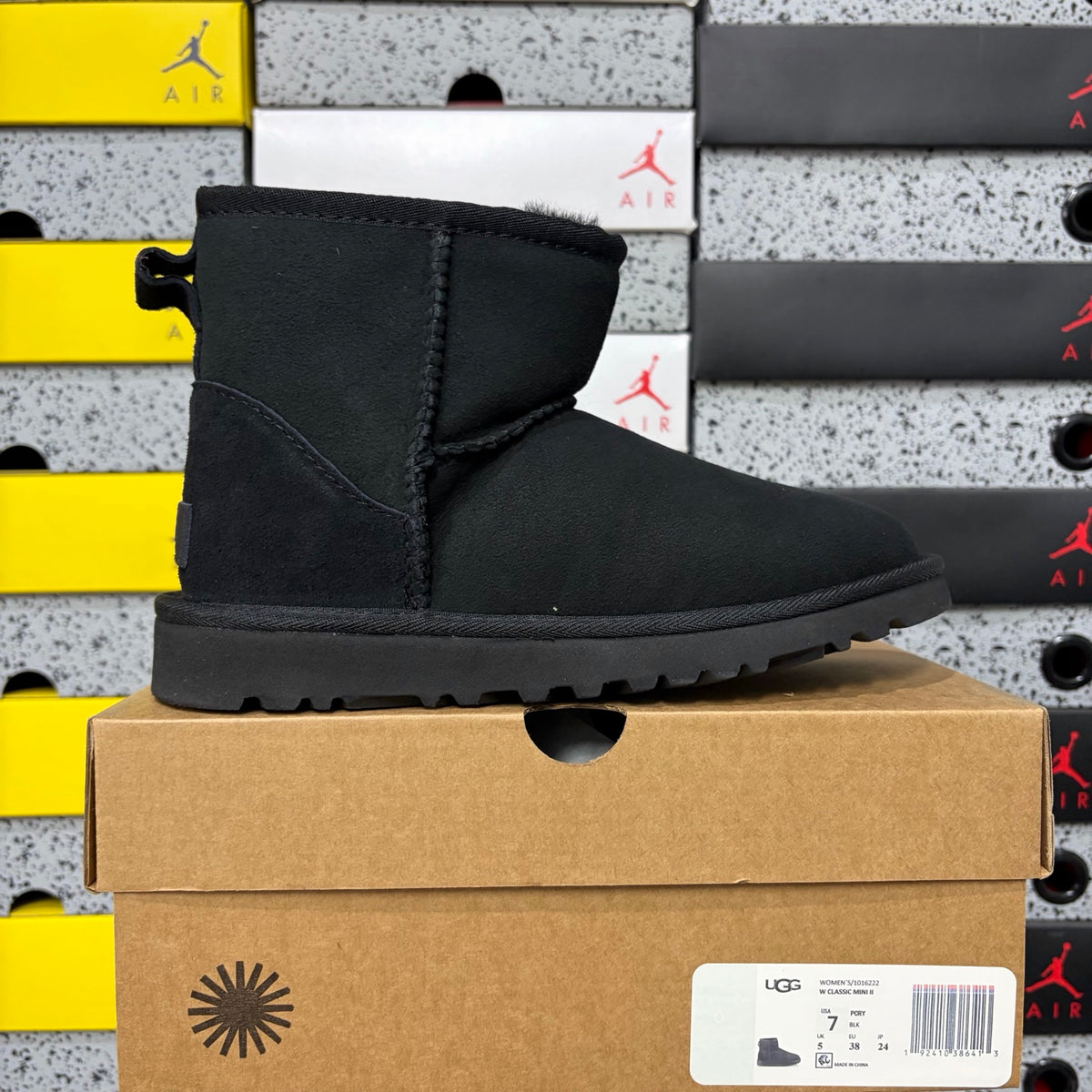 UGG Classic Mini Boot – Black | Style 6109 | EU 35–44