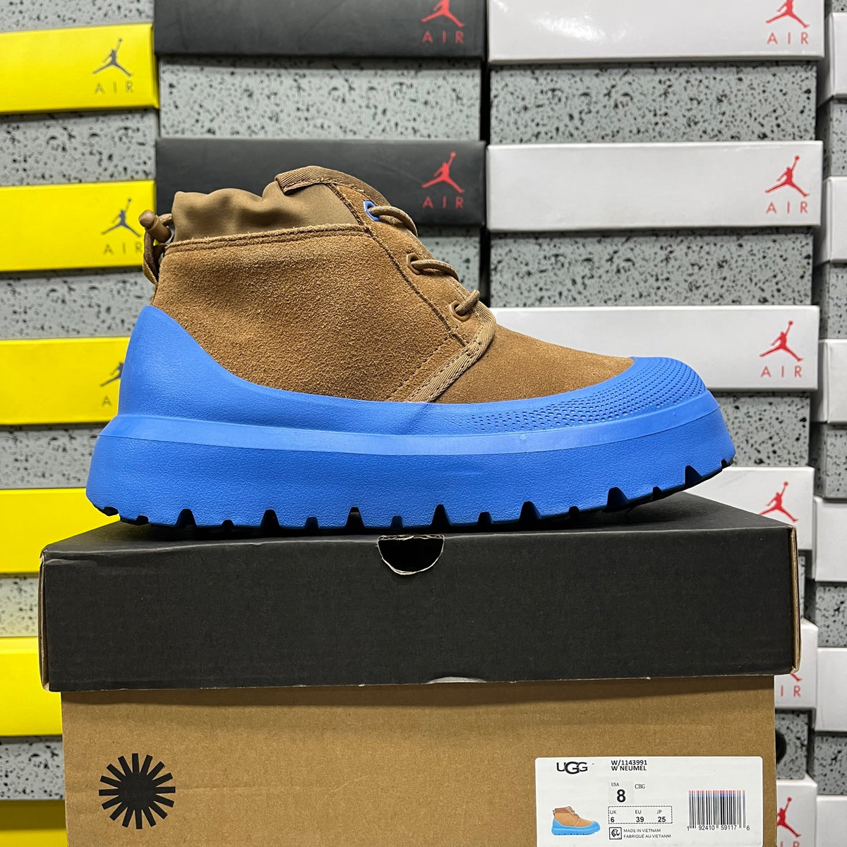UGG Neumel Lace-Up Boot – Tan & Blue | Style 1113991 | Sizes 35–45