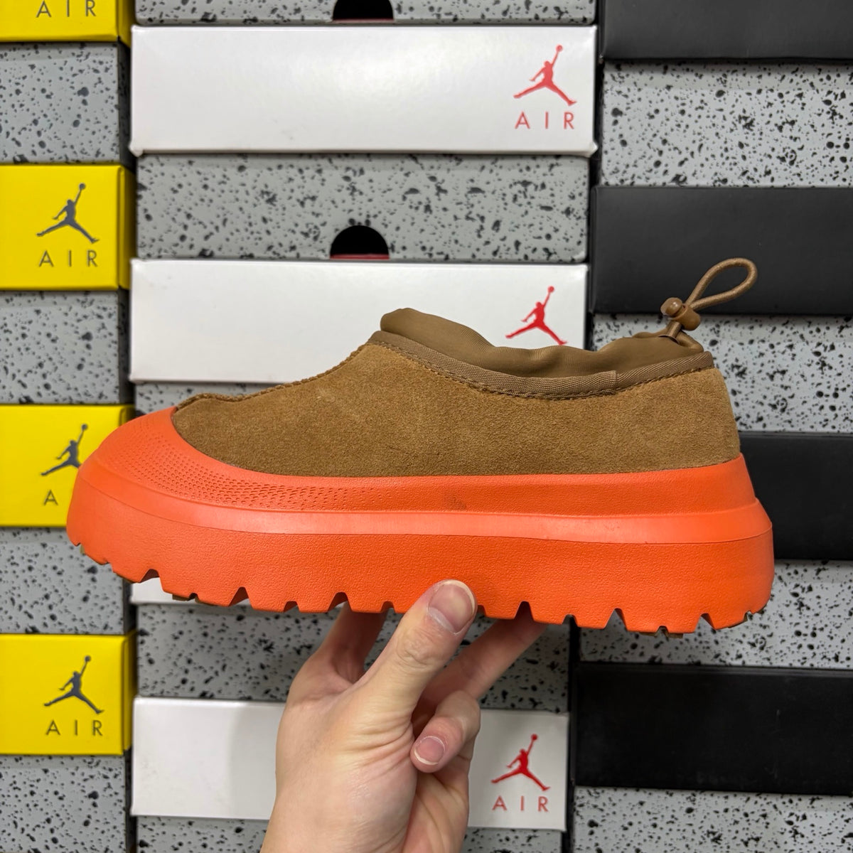 UGG Tasman Slipper – Chestnut/Orange | Style 4096 | EU 39–44