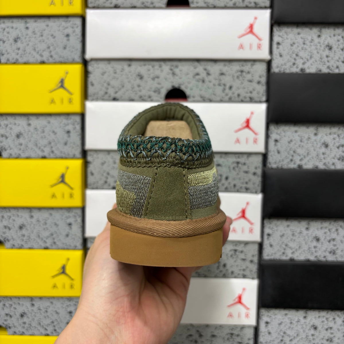 UGG Dragon & Tiger Embroidered Mini Boot – Green | Style 2553 | EU 36–45