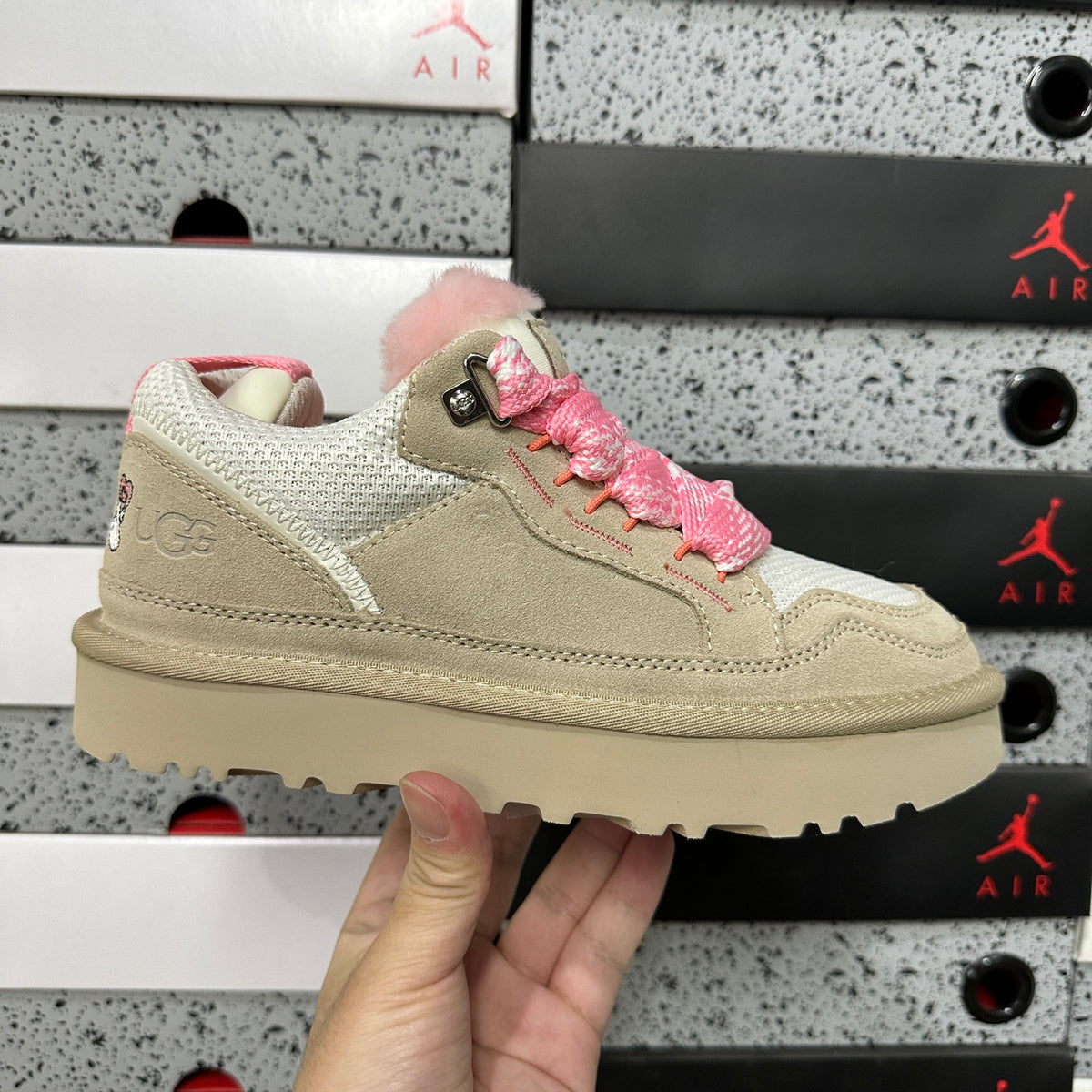 UGG Mellow Low-Top Sneaker – White/Pink | Style 4032 | EU 35–40