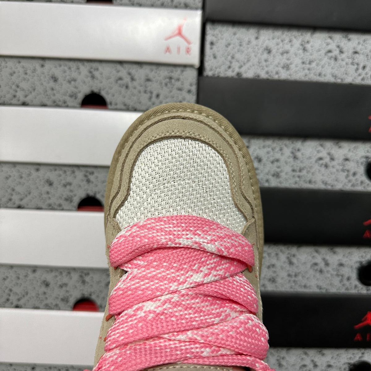 UGG Mellow Low-Top Sneaker – White/Pink | Style 4032 | EU 35–40