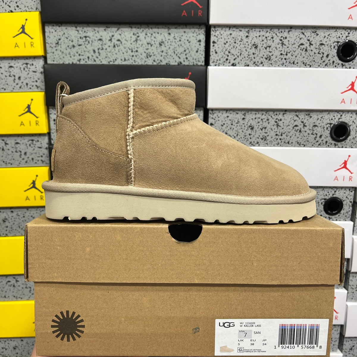 UGG Classic Mini Boot – Sand | Style W1116109 | EU 35–44