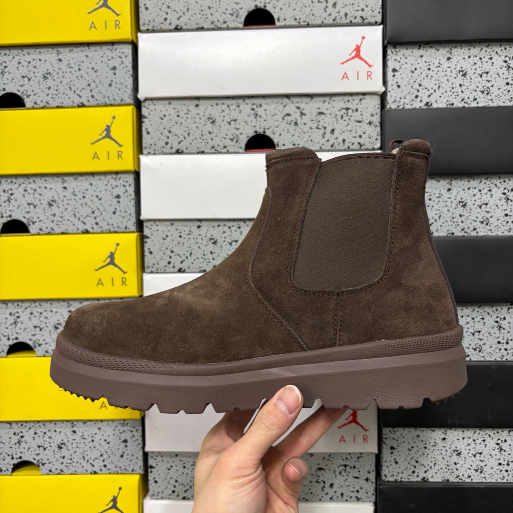UGG Burleigh Chelsea Boot – Chocolate | Style 2050 | EU 35–44