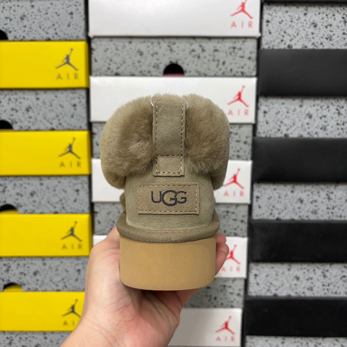 UGG Daisie Platform Boot – Brown | Style W1166773 | EU 35–40