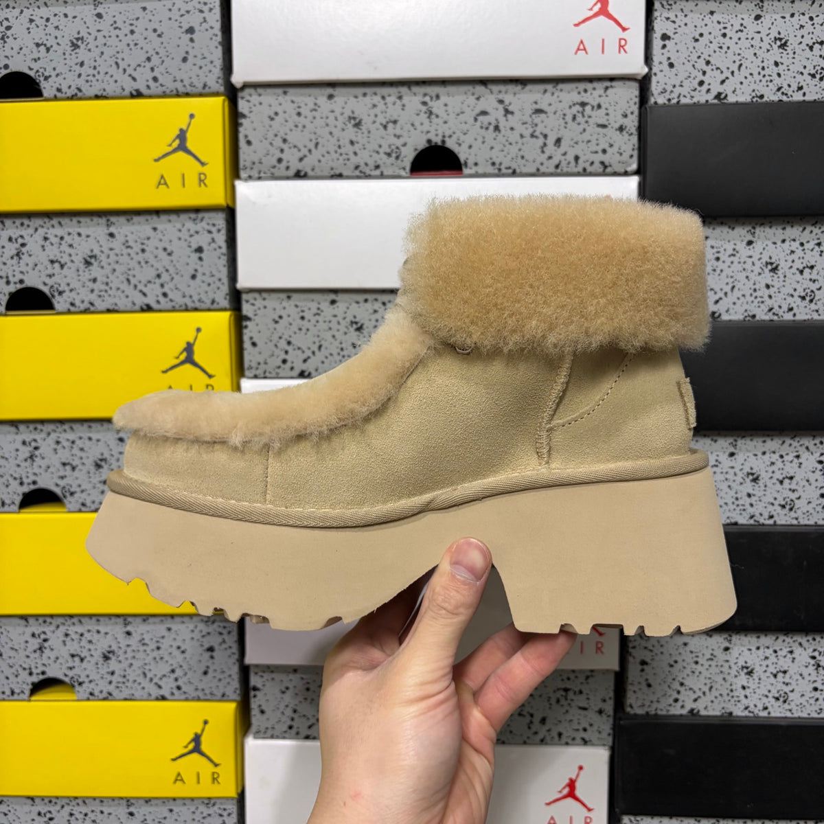 UGG Esmé Lace-Up Boot – Sand | Style W1171532 | EU 35–40