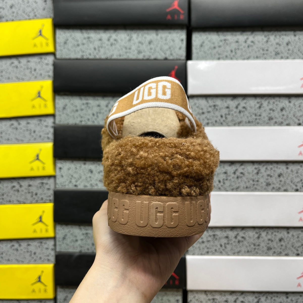 UGG Chunky Platform Sneaker – Chestnut | Style 1191135 | EU 35–40