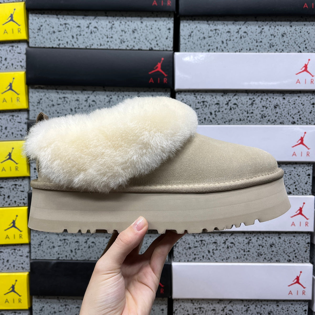 UGG Chunky Platform Sneaker – Sand | Style 1171393 | EU 35–40
