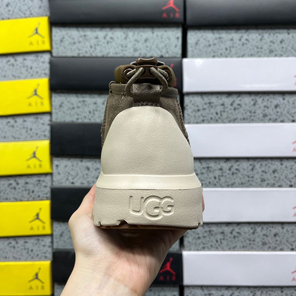 UGG Classic Mini Platform Boot – Olive | Style 1114196 | Sizes 35–45