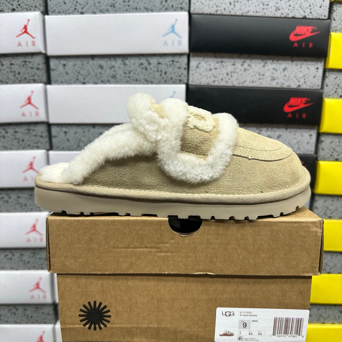 UGG Embroidered Slipper Mule – Sand | Style 5095 | EU 35–40