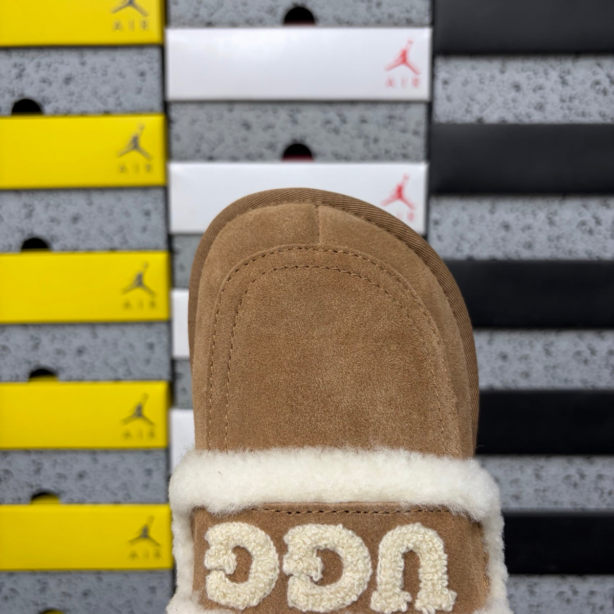 UGG Embroidered Slipper Mule – Chestnut | Style 5095 | EU 35–40