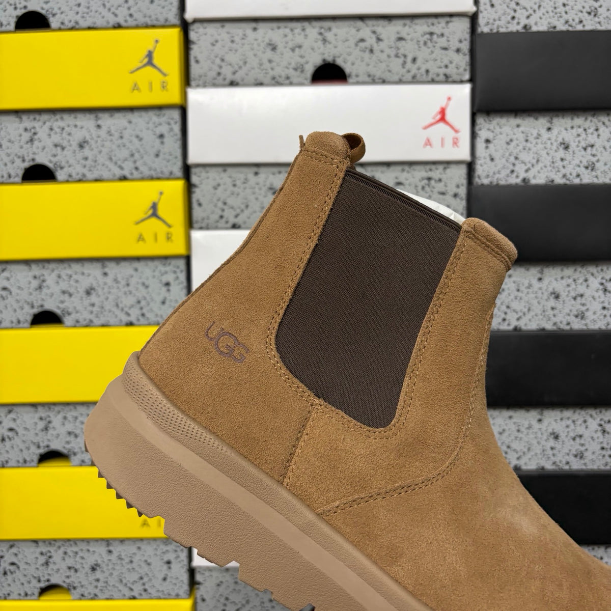 UGG Burleigh Chelsea Boot – Chestnut | Style 2050 | EU 35–44