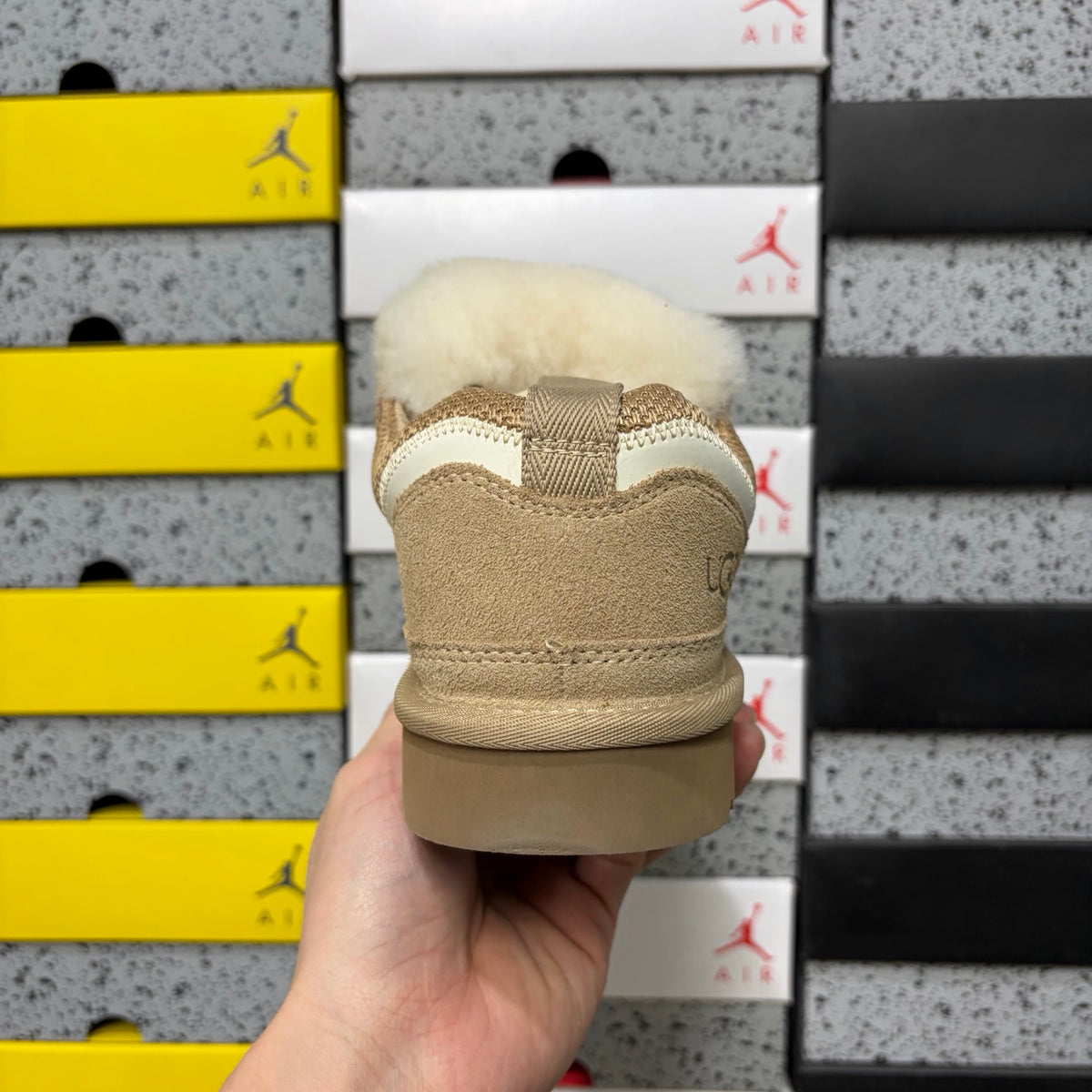 UGG Mellow Low-Top Sneaker – Sand | Style 4032 | EU 35–44