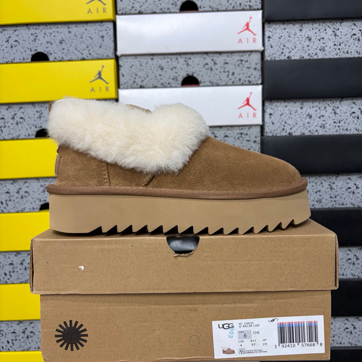 UGG Daisie Platform Boot – Chestnut | Style W1166773 | EU 35–40