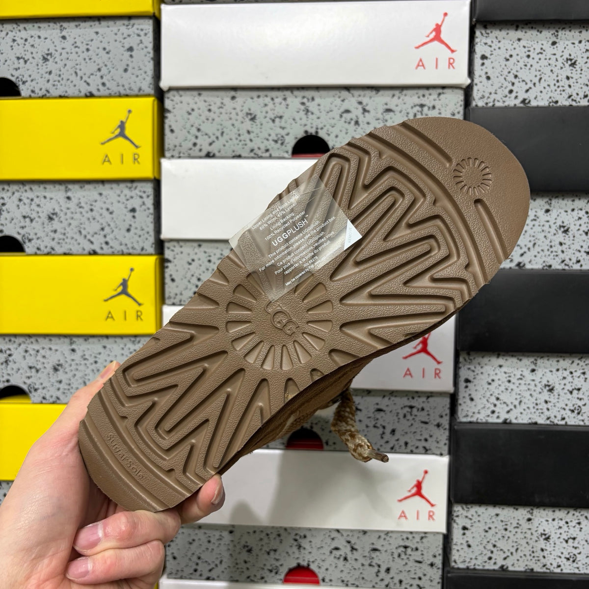 UGG Mellow Low-Top Sneaker – Chestnut | Style 4032 | EU 35–40