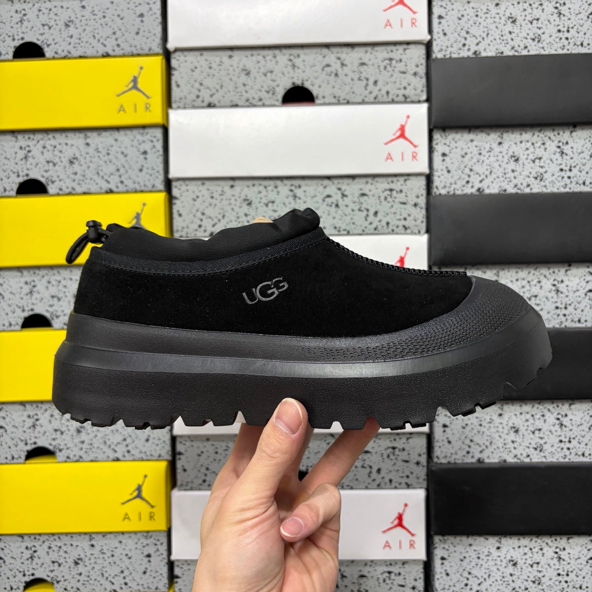 UGG Tasman Slipper – Black | Style 4096 | EU 35–44