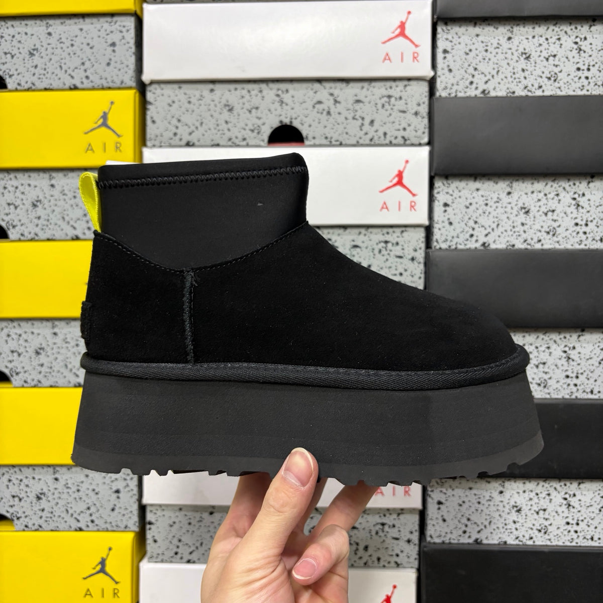 UGG Dipstock Boot – Black | Style 817 | EU 35–40