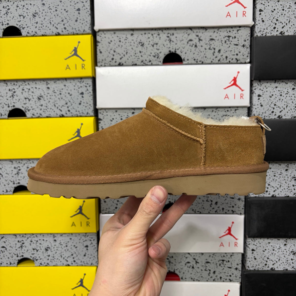 UGG Classic Mini Flat – Chestnut | Style W1173891 | EU 35–40