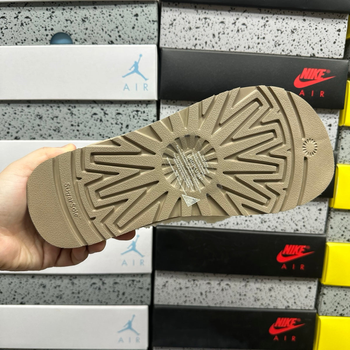 UGG Embroidered Slipper Mule – Khaki | Style 5095 | EU 35–40