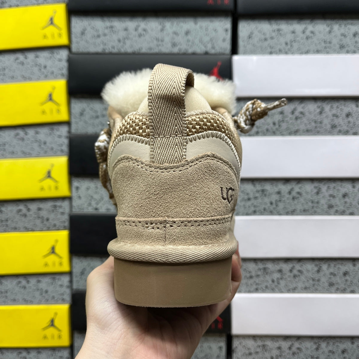 UGG Lowmel Lace-Up Sneaker – Sand | Style 1144032 | Sizes 35–44
