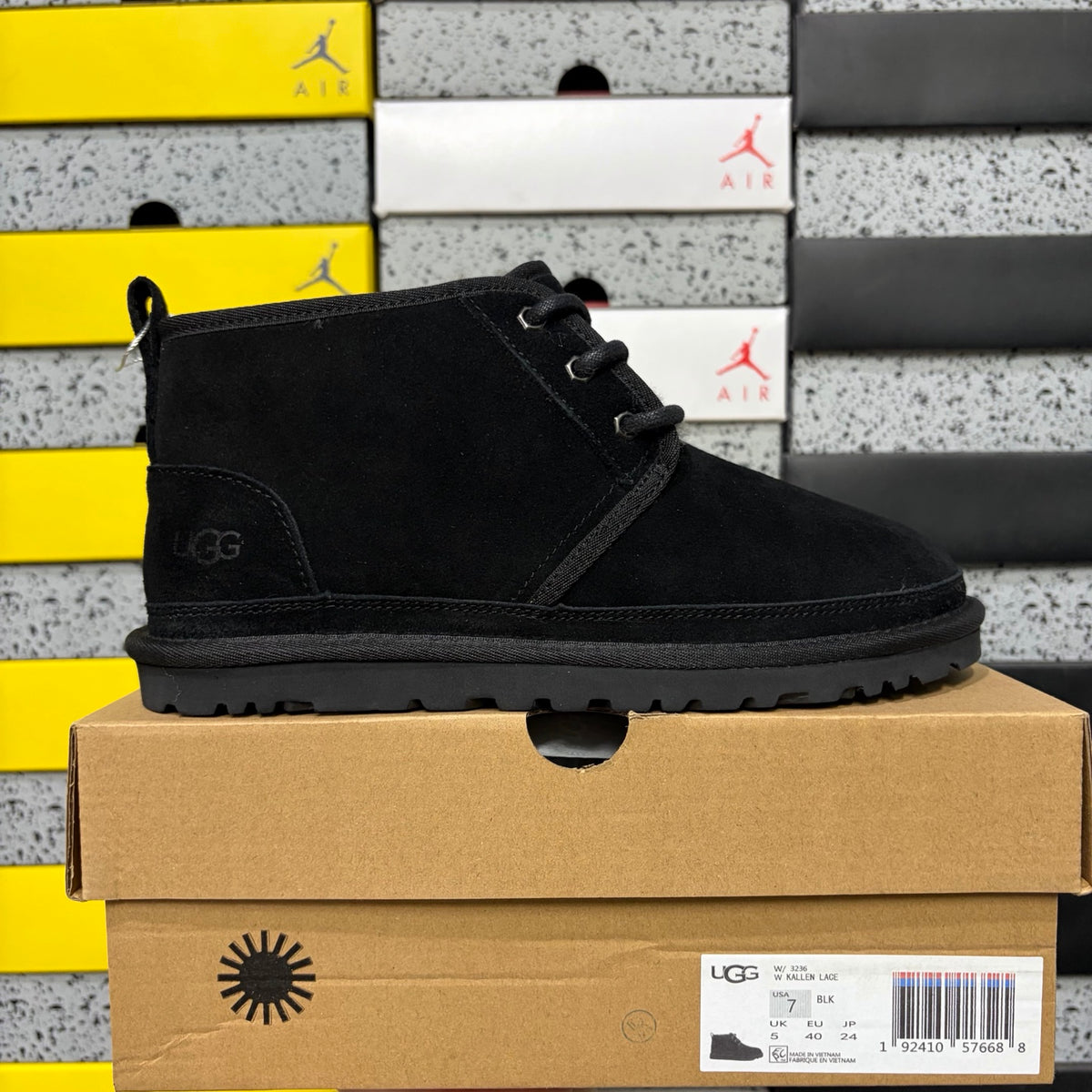 UGG Classic Short Boot – Black | Style W1094269 | EU 35–44