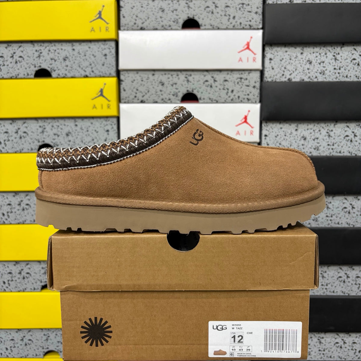 UGG Tazz Folk Embroidered Clog – Chestnut | Style 5955 | EU 36–44