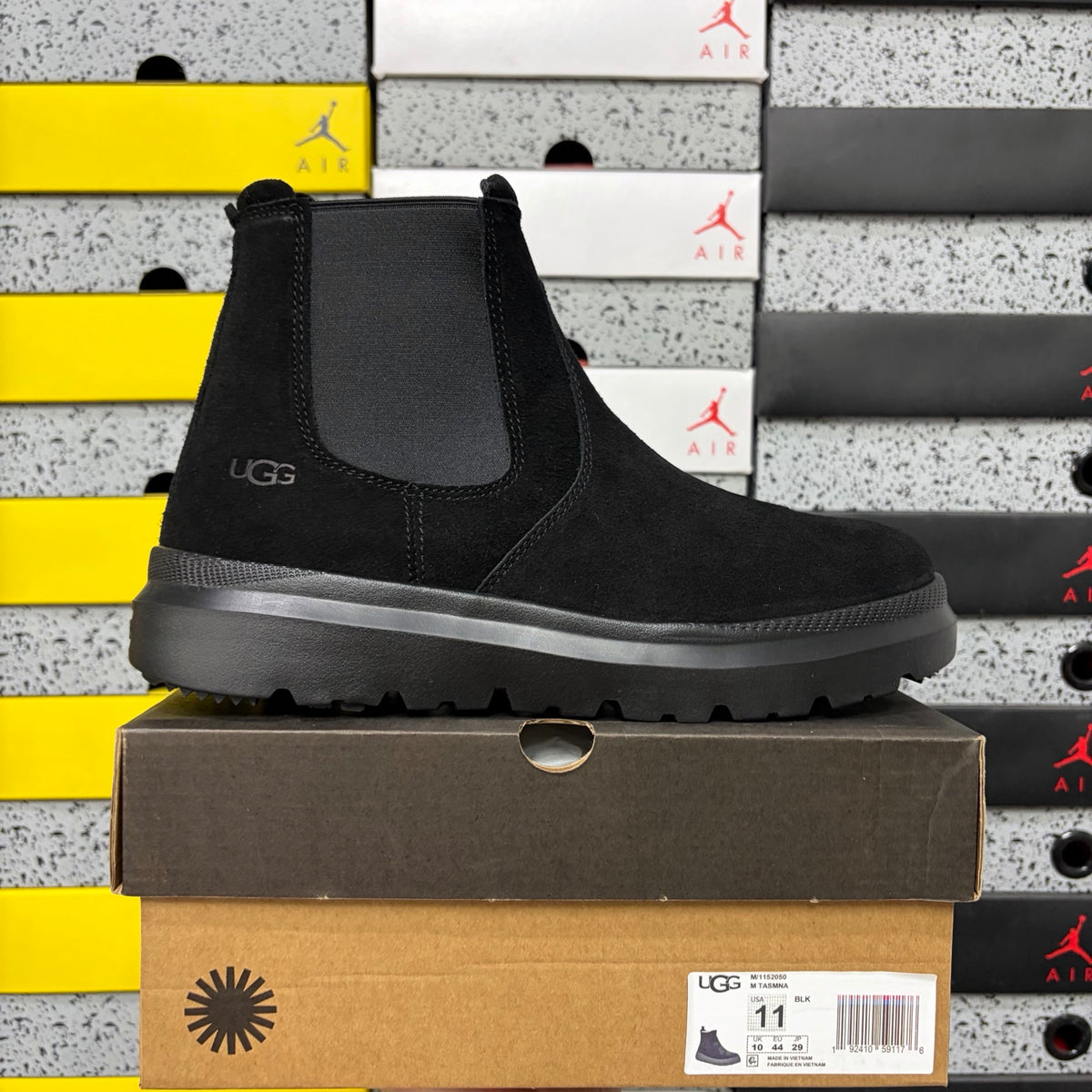 UGG Burleigh Chelsea Boot – Black | Style 2050 | EU 35–44