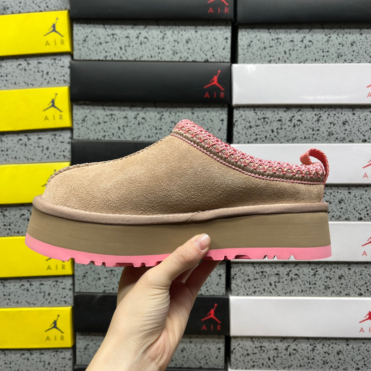 UGG Neumel Lace Boot – Sand & Pink | Style 1122553 | Sizes 35–40