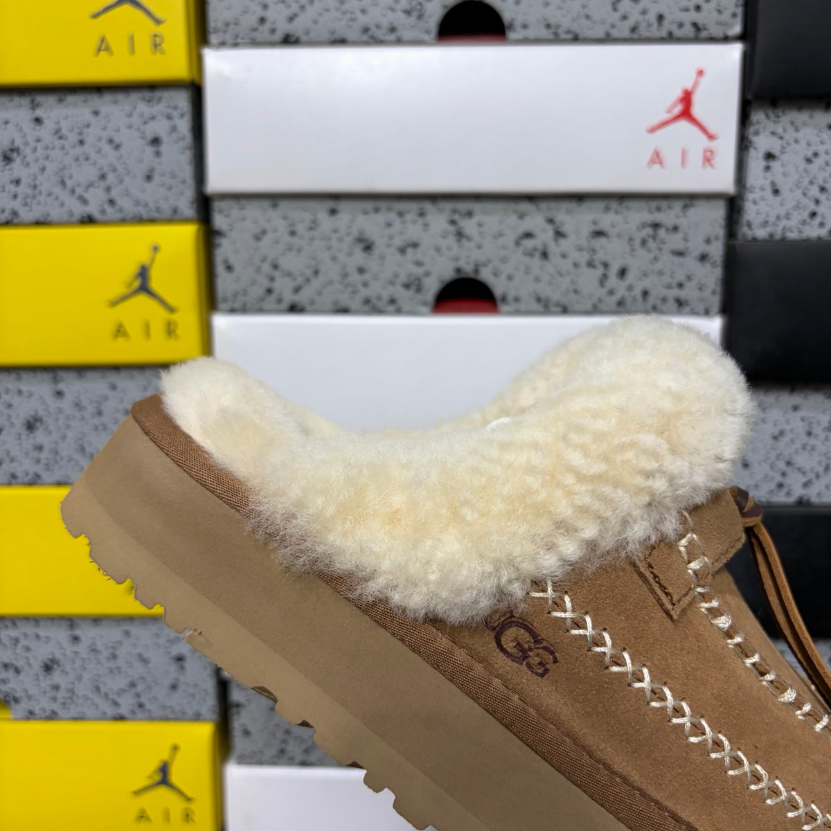 UGG Alpine Slipper – Chestnut | Style W1158260 | EU 35–40
