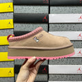 UGG Neumel Lace Boot – Sand & Pink | Style 1122553 | Sizes 35–40
