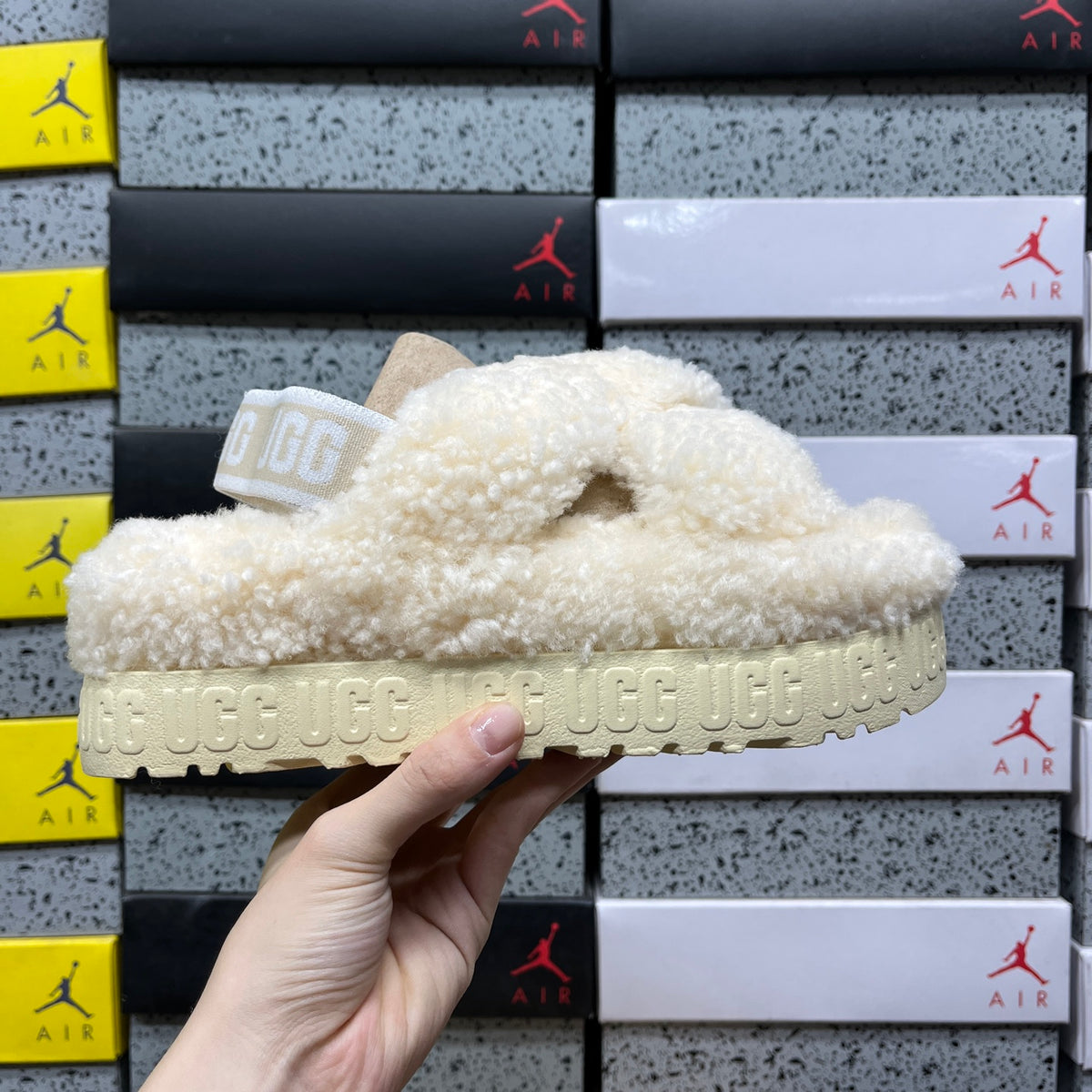 UGG Chunky Platform Sneaker – Cream | Style 1191135 | EU 35–40