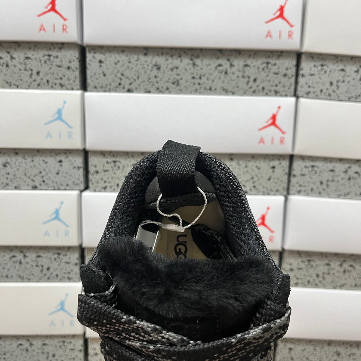 UGG Tasman Slipper – Black | Style 1440321 | EU 35–40