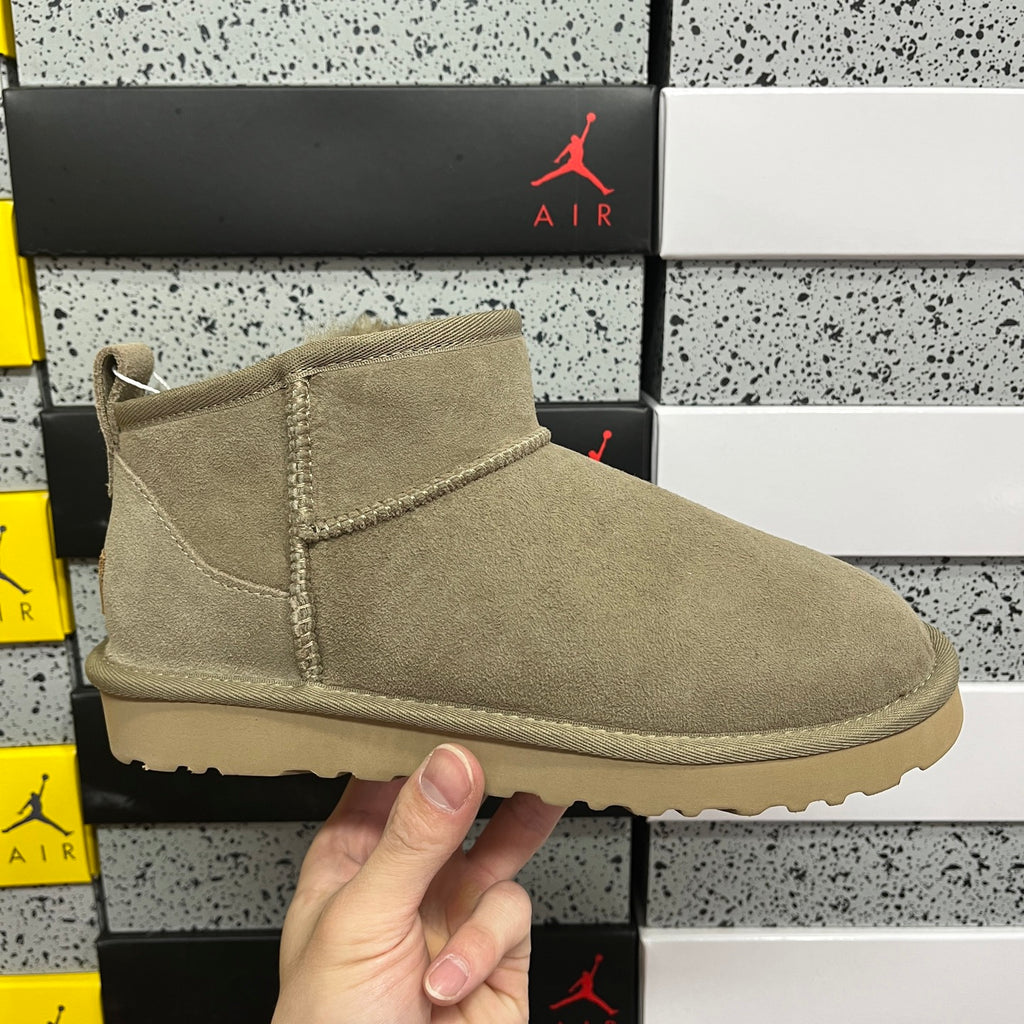 UGG Classic Mini Boot – Brown | Style W1116109 | EU 35–44