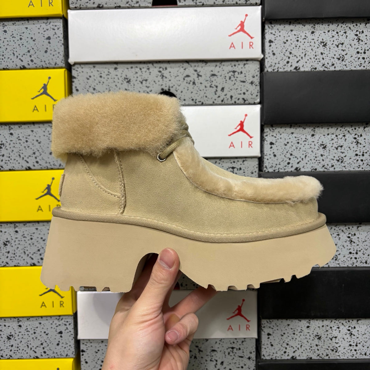 UGG Esmé Lace-Up Boot – Sand | Style W1171532 | EU 35–40
