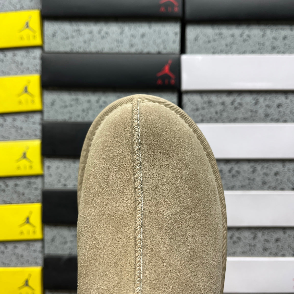 UGG Tazz Platform Slip-On – Khaki | Style 1122553 | Sizes 35–40