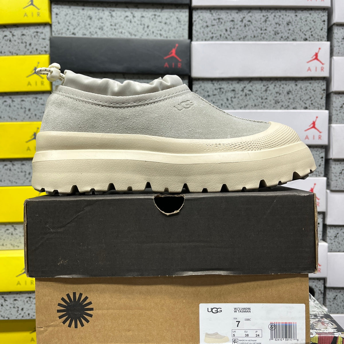 UGG Low-Top Sneaker – Misty Grey | Style 114096 | Sizes 35–45